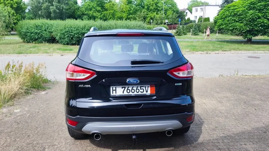 FORD Kuga -