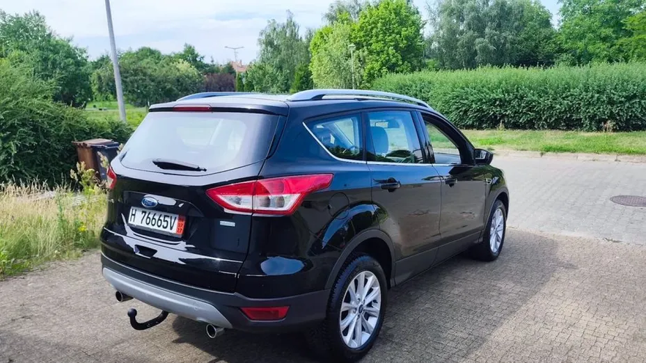 FORD Kuga -