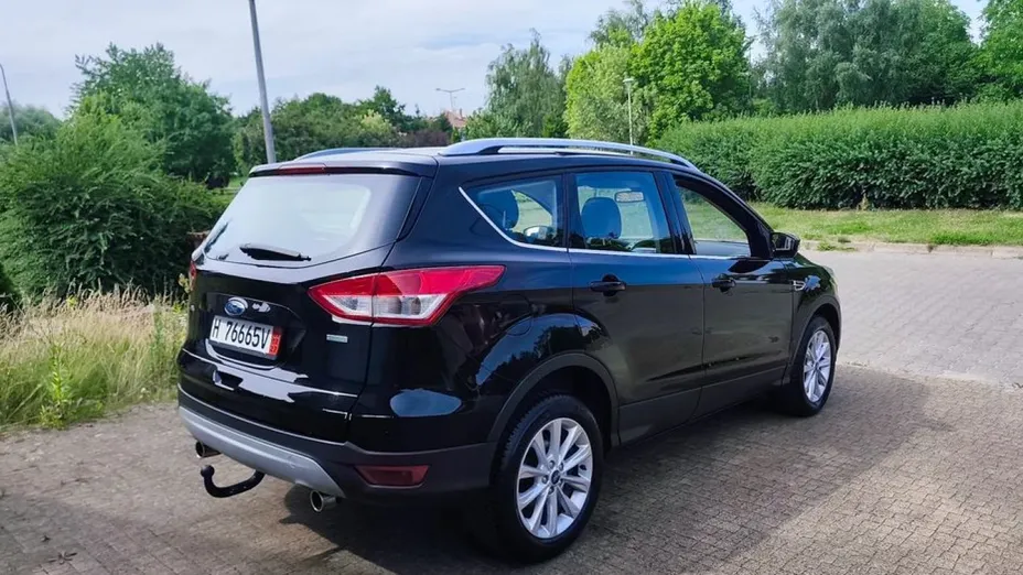 FORD Kuga -