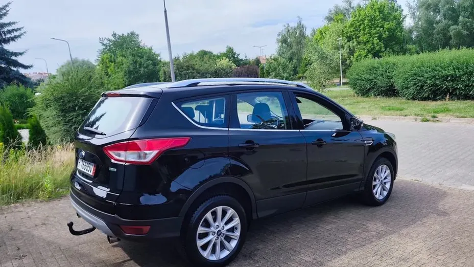 FORD Kuga -