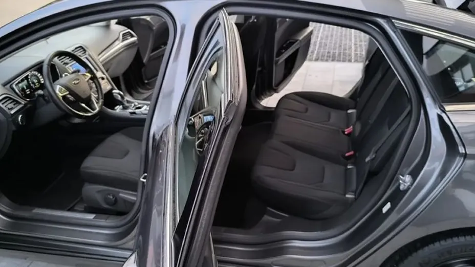 FORD Mondeo -