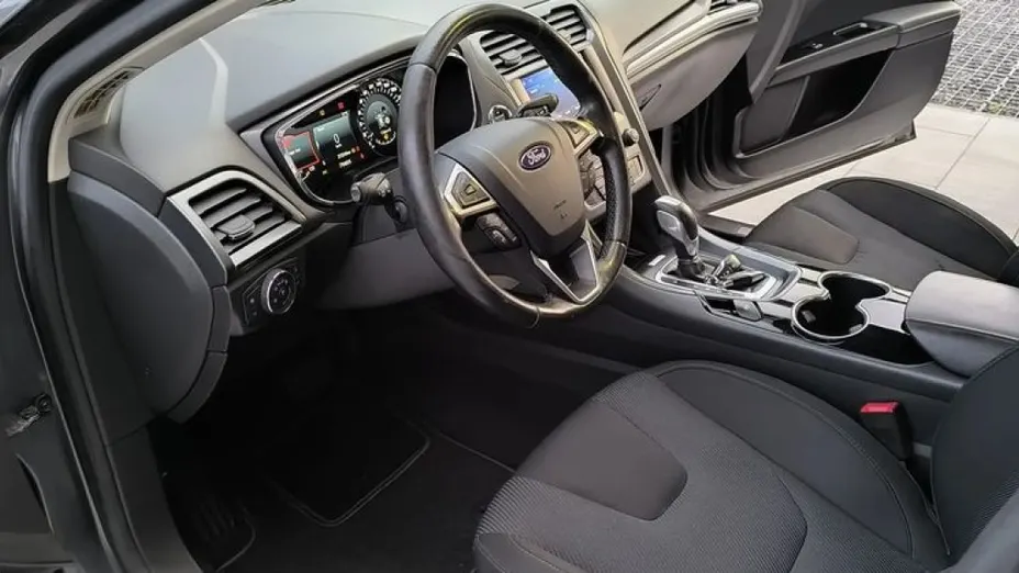 FORD Mondeo -