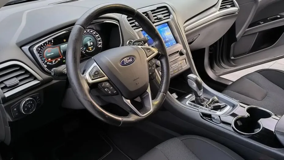 FORD Mondeo -