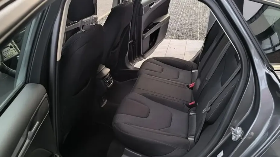 FORD Mondeo -
