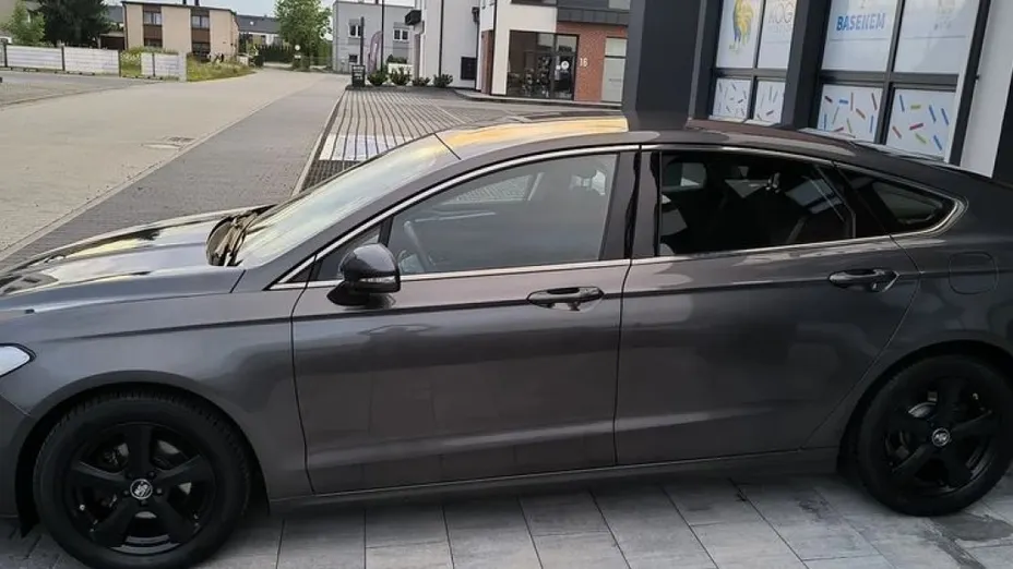 FORD Mondeo -