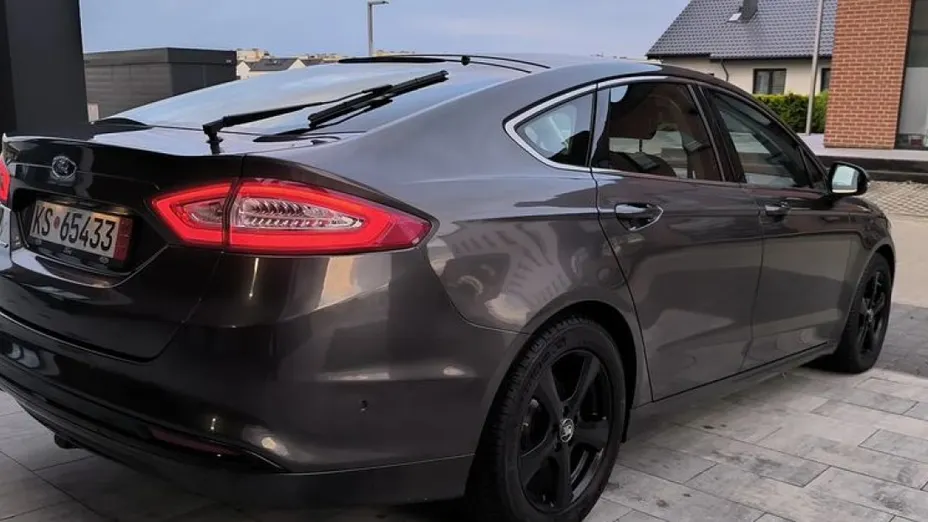 FORD Mondeo -
