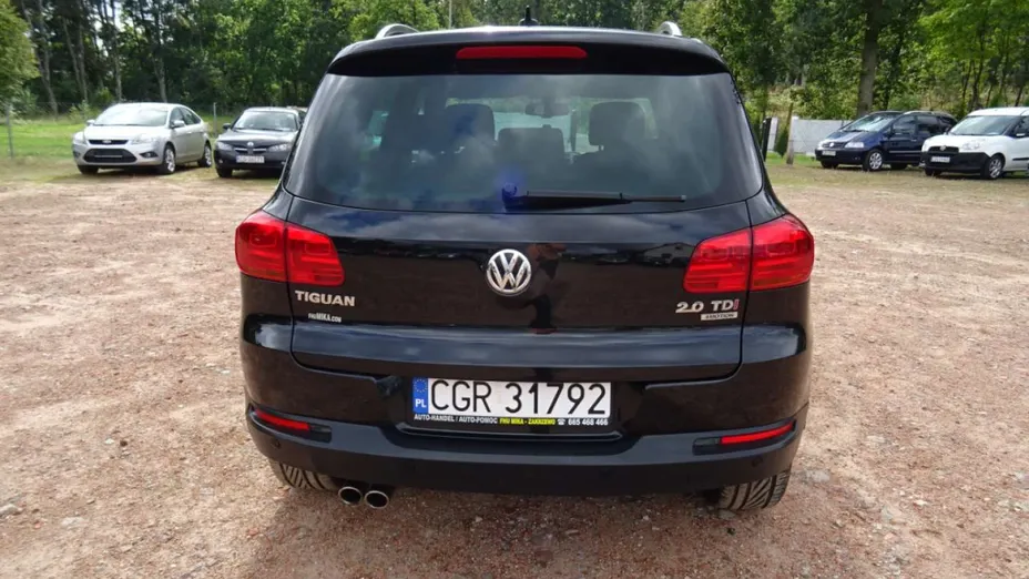 VOLKSWAGEN Tiguan -