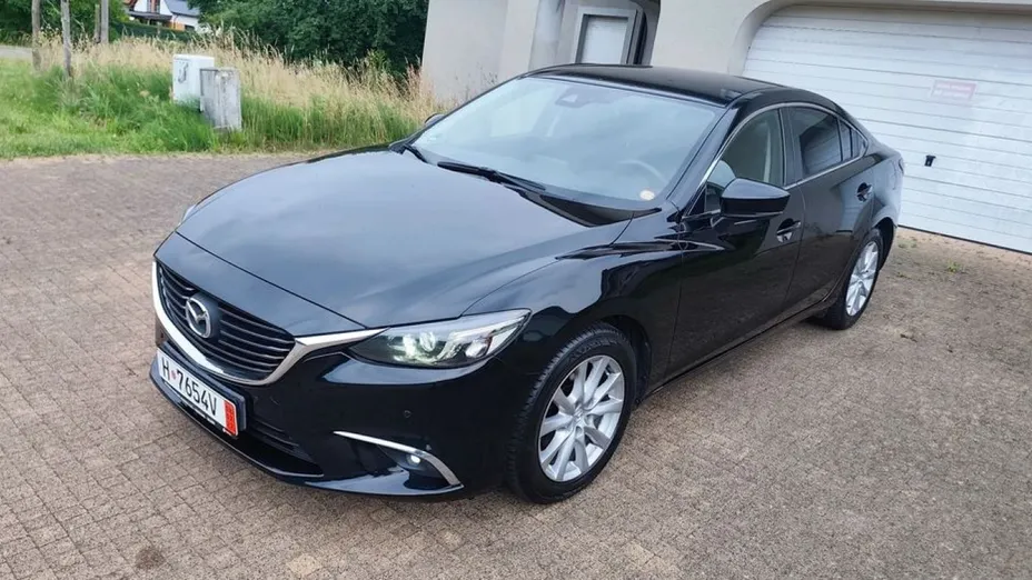 MAZDA 6 -