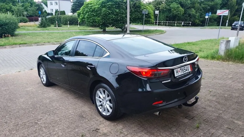 MAZDA 6 -