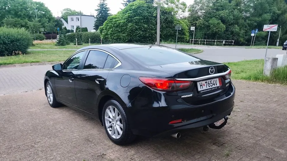 MAZDA 6 -