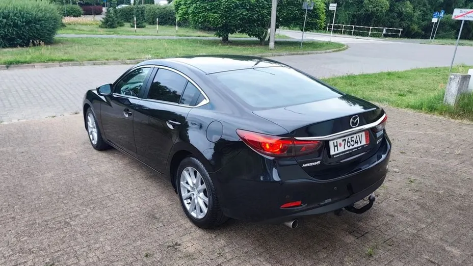 MAZDA 6 -