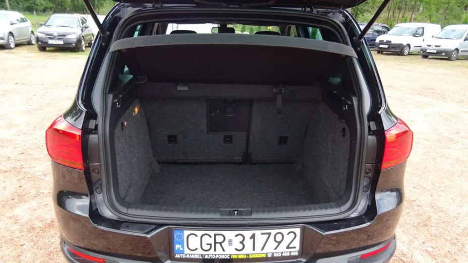 VOLKSWAGEN Tiguan -