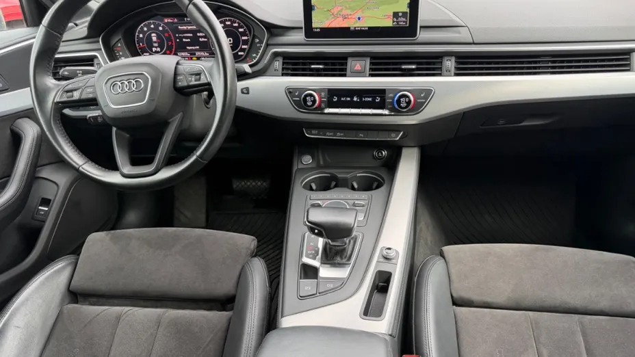 AUDI A4 -