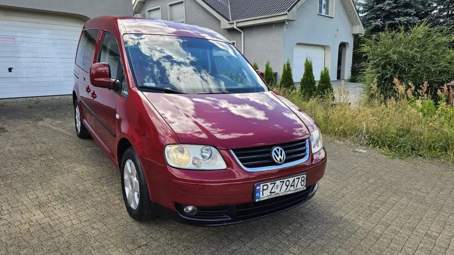 VOLKSWAGEN Caddy -