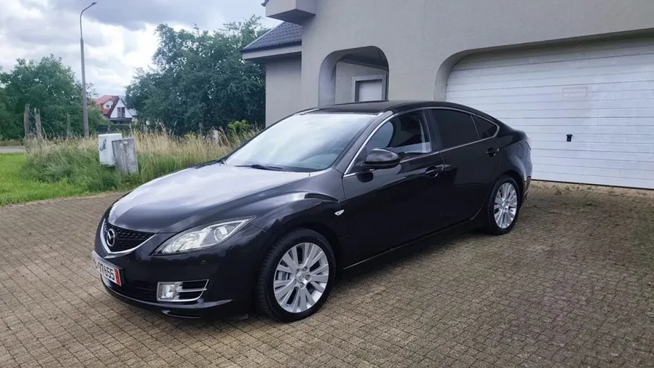 MAZDA 6 -