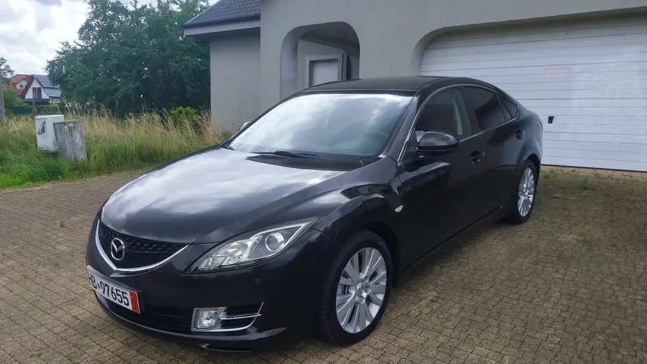 MAZDA 6 -