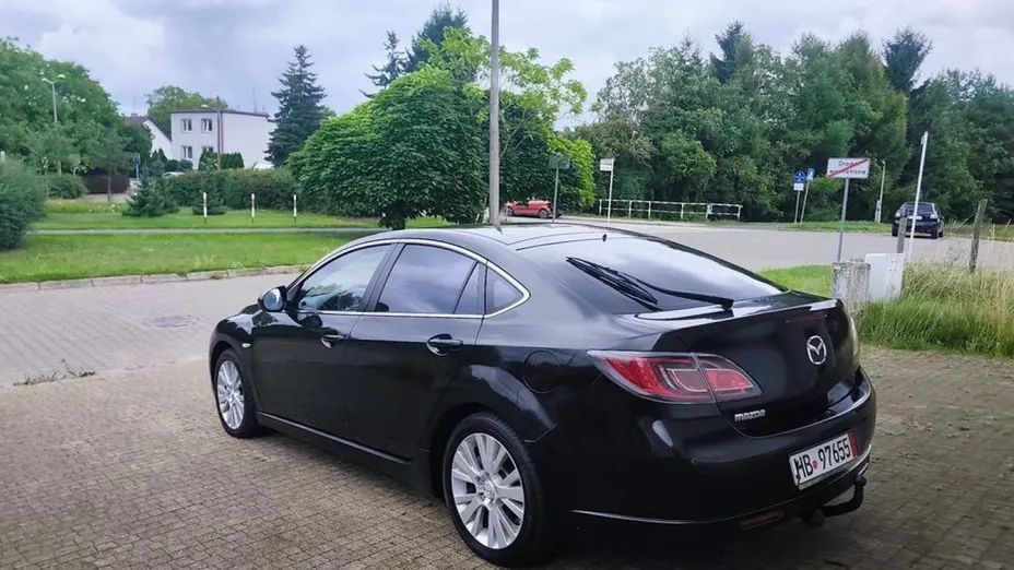MAZDA 6 -