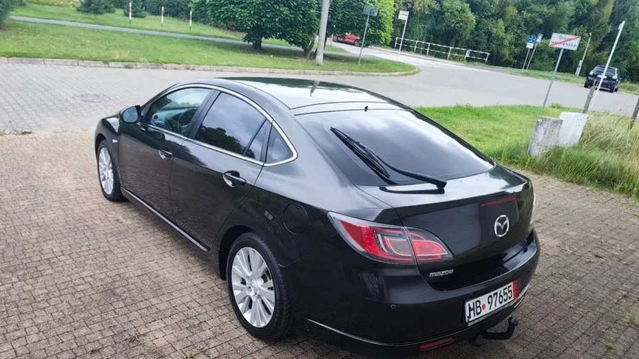 MAZDA 6 -