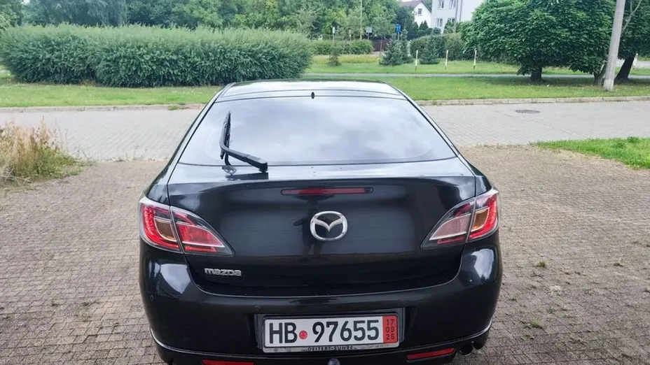 MAZDA 6 -