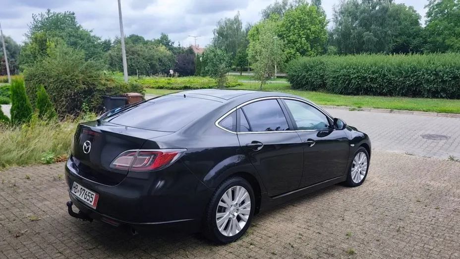 MAZDA 6 -