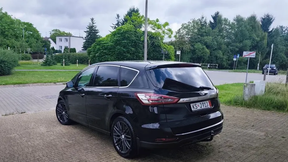 FORD S-MAX -