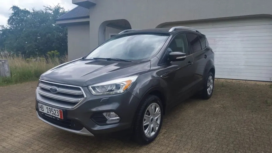 FORD Kuga -