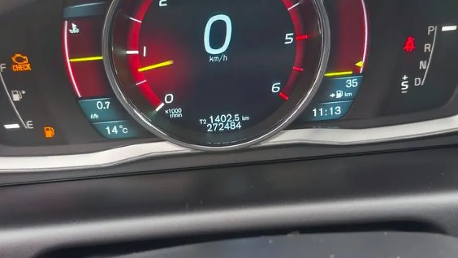 VOLVO XC60 -
