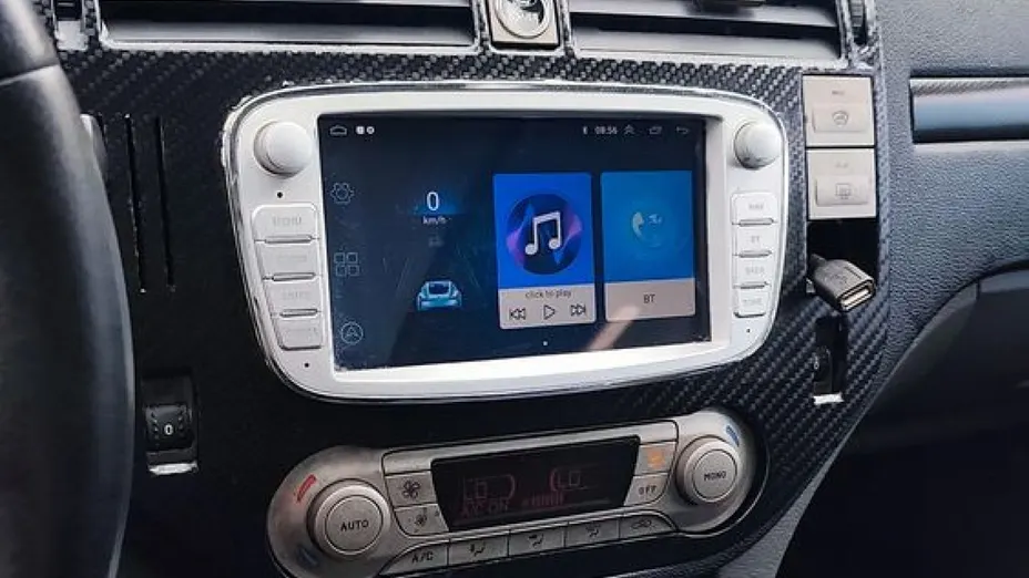FORD Kuga -