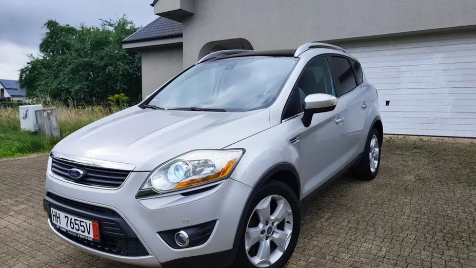 FORD Kuga -