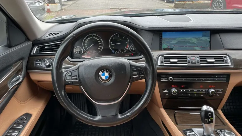 BMW Seria 7 -