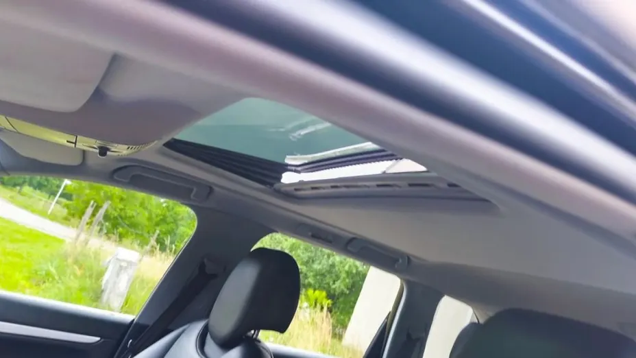 PORSCHE Cayenne -