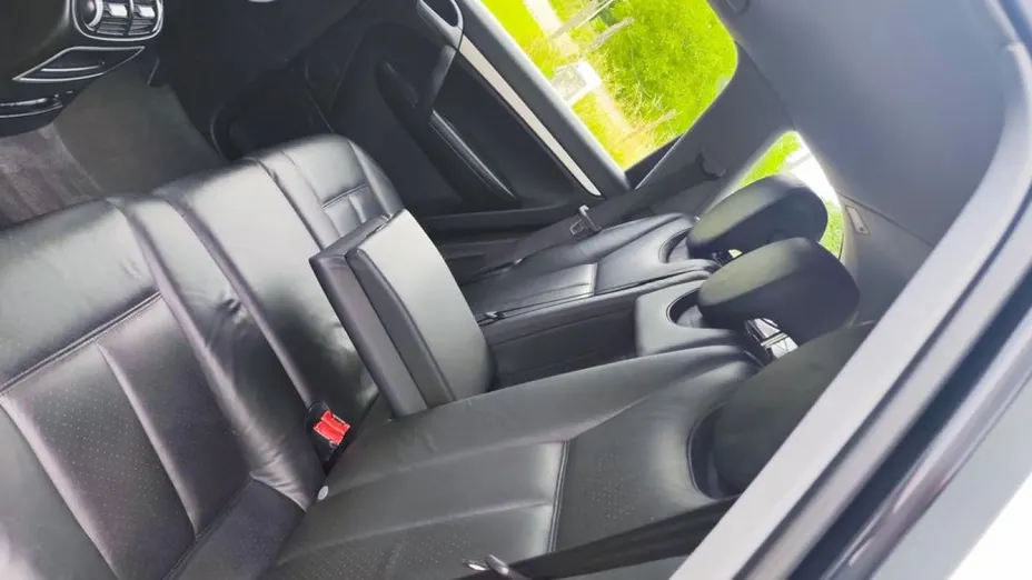 PORSCHE Cayenne -