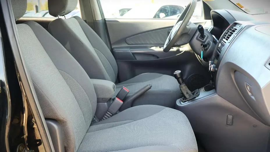 HYUNDAI Tucson -