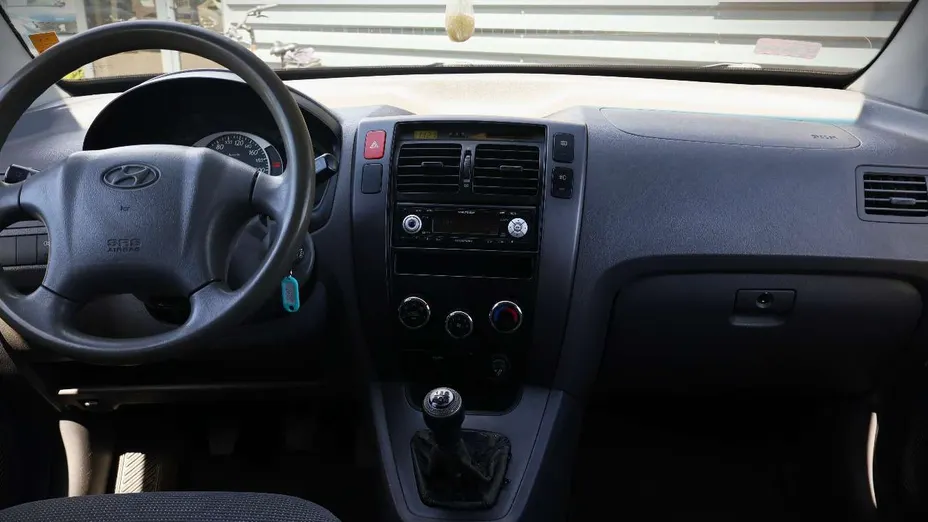 HYUNDAI Tucson -