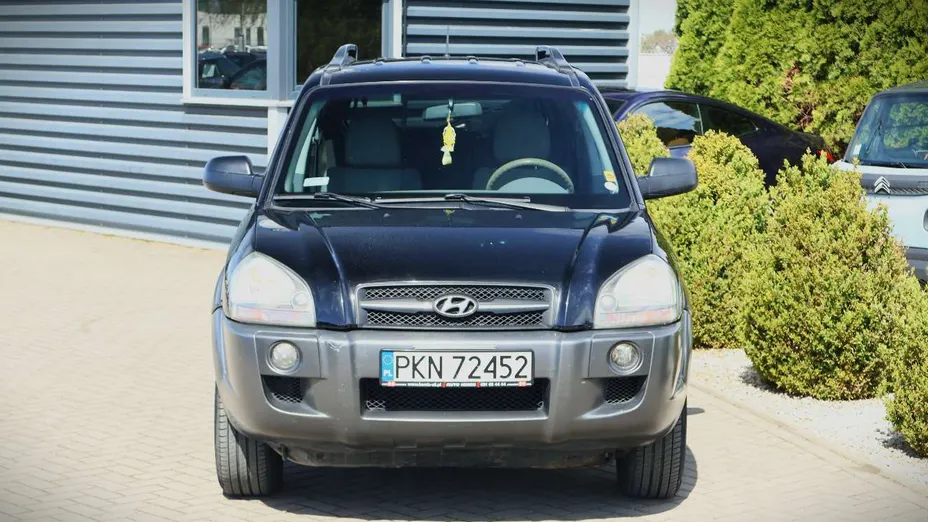 HYUNDAI Tucson -