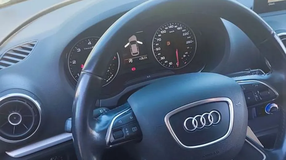 AUDI A3 -