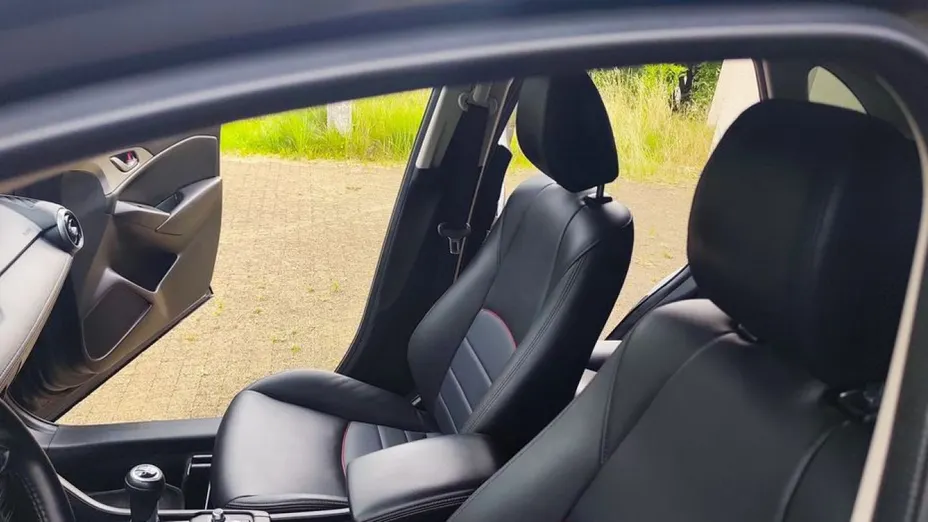 MAZDA CX-3 -