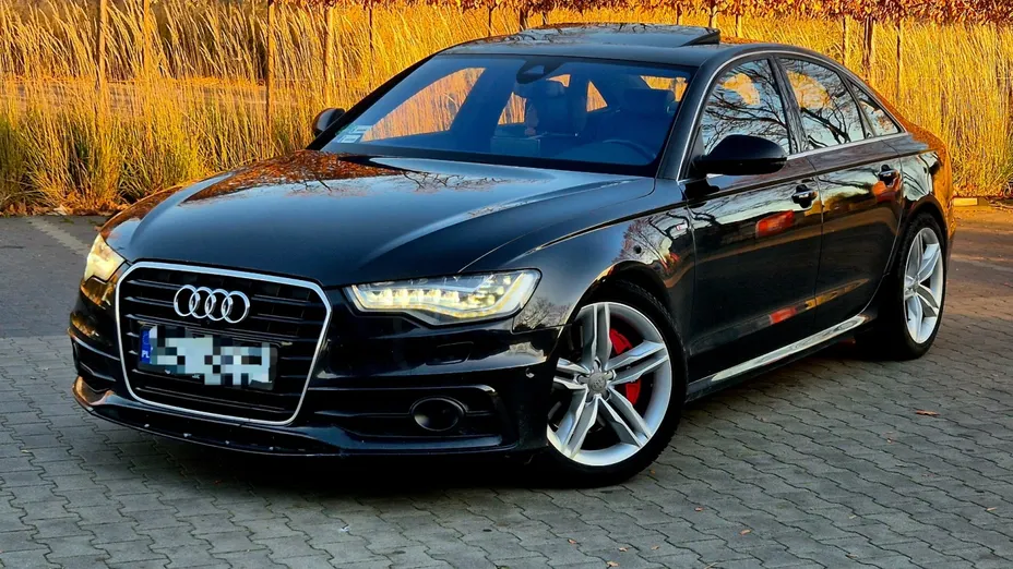 AUDI A6 -