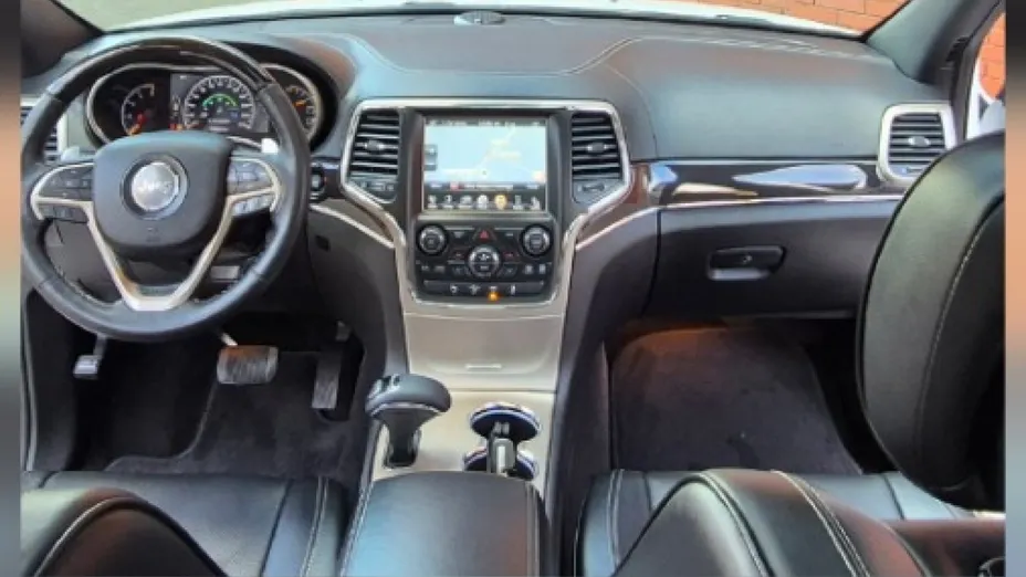 JEEP Grand Cherokee -