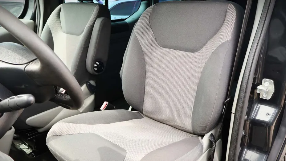 OPEL Vivaro -