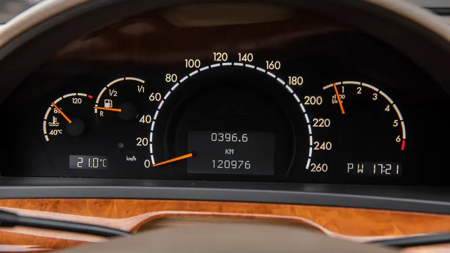 MERCEDES-BENZ S Klasa -