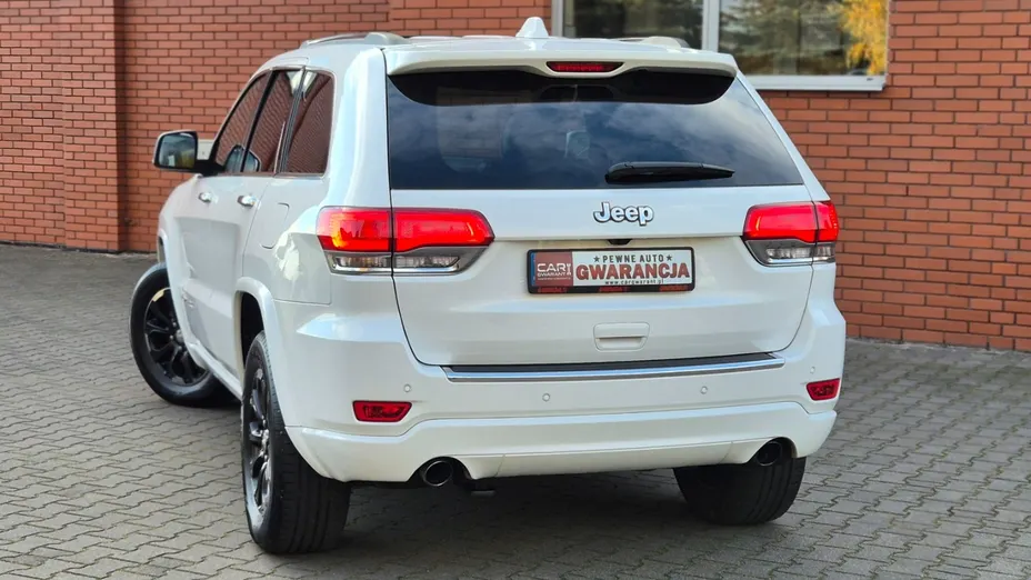 JEEP Grand Cherokee -