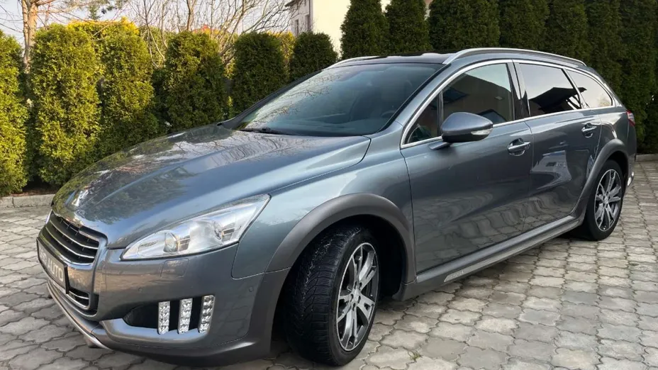 PEUGEOT 508 -