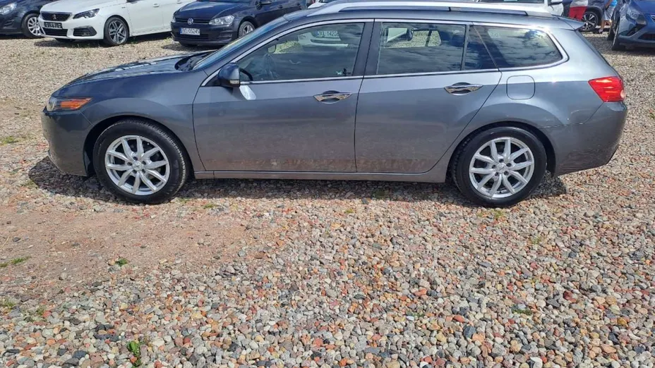 HONDA Accord -