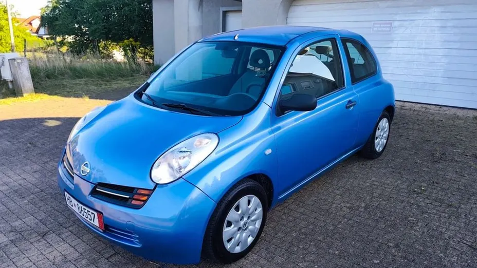 NISSAN Micra -