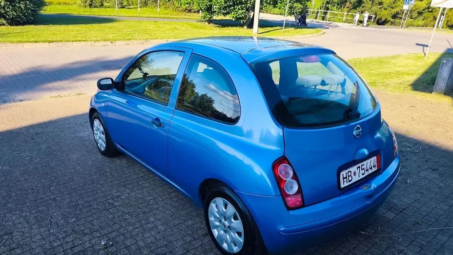NISSAN Micra -