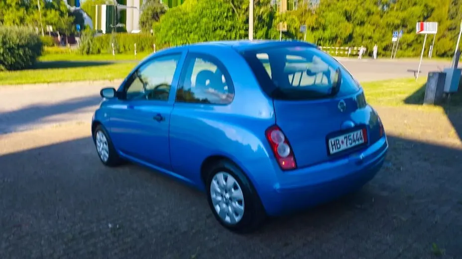 NISSAN Micra -