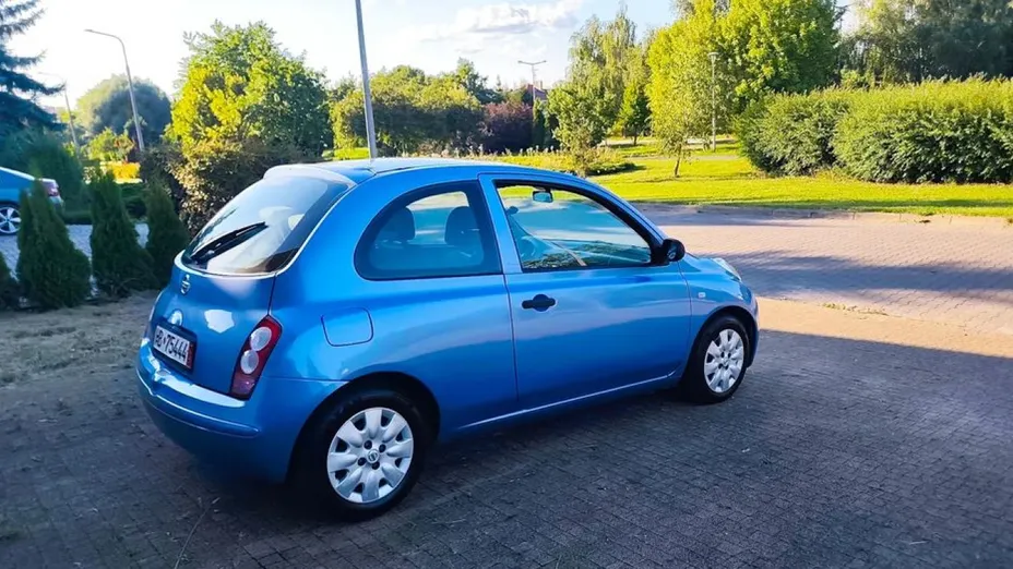 NISSAN Micra -