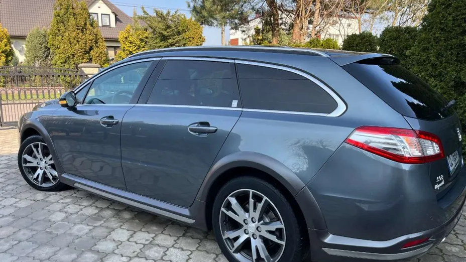 PEUGEOT 508 -