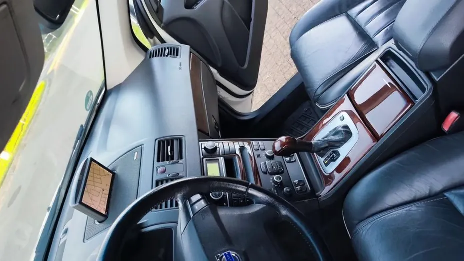 VOLVO XC90 -